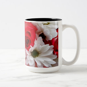 Red-White-Rose-Daisies-Bouquet RINGER TASSE