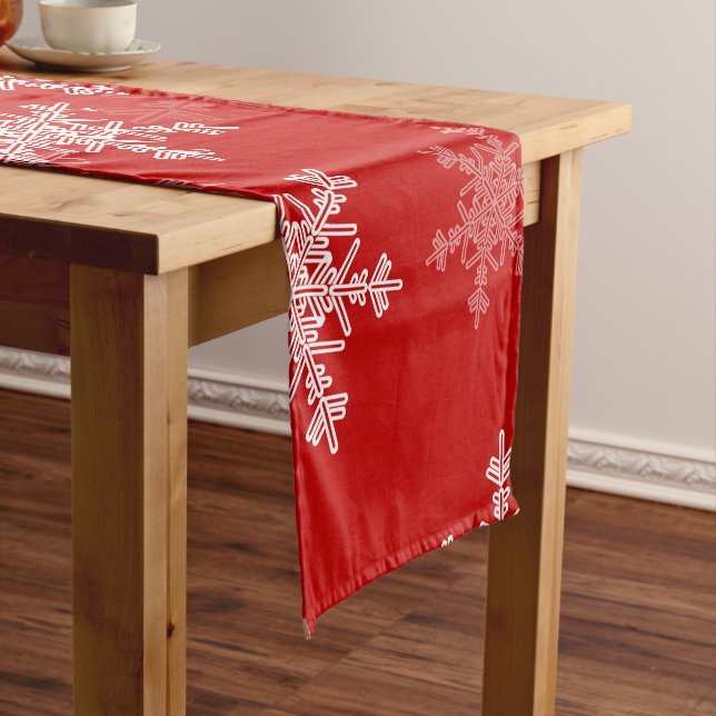Red White Snowflakes Minimalistisch Weihnachten Kurzer Tischläufer (Beispiel)