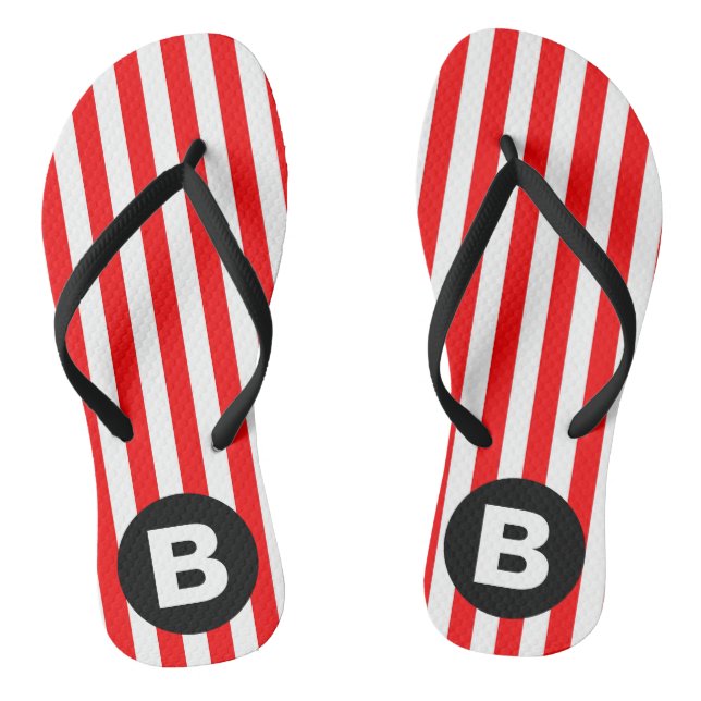 Red White Vertical Stripes Black Monogram Flip Flops (Fußbett)