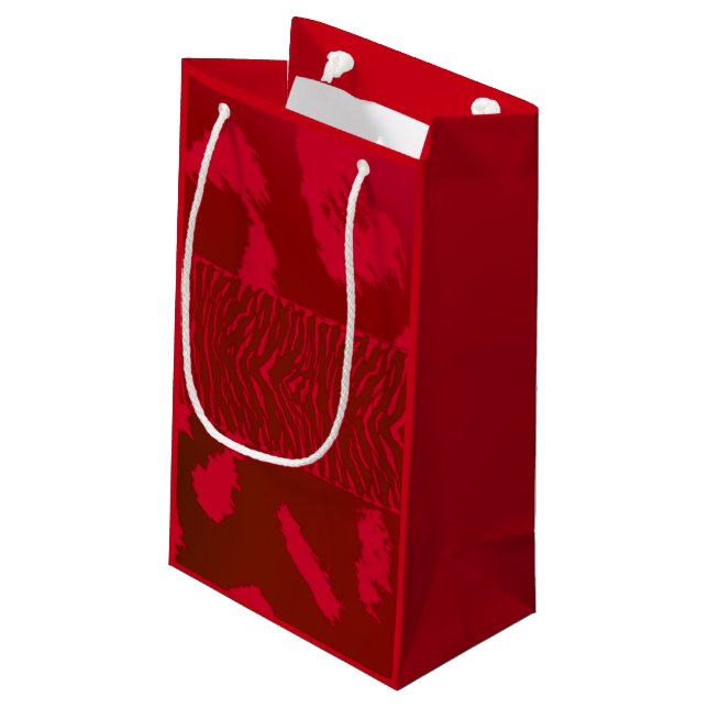 Red Wild Animal Muster Kleine Geschenktüte (Rückseite Schrägansicht)