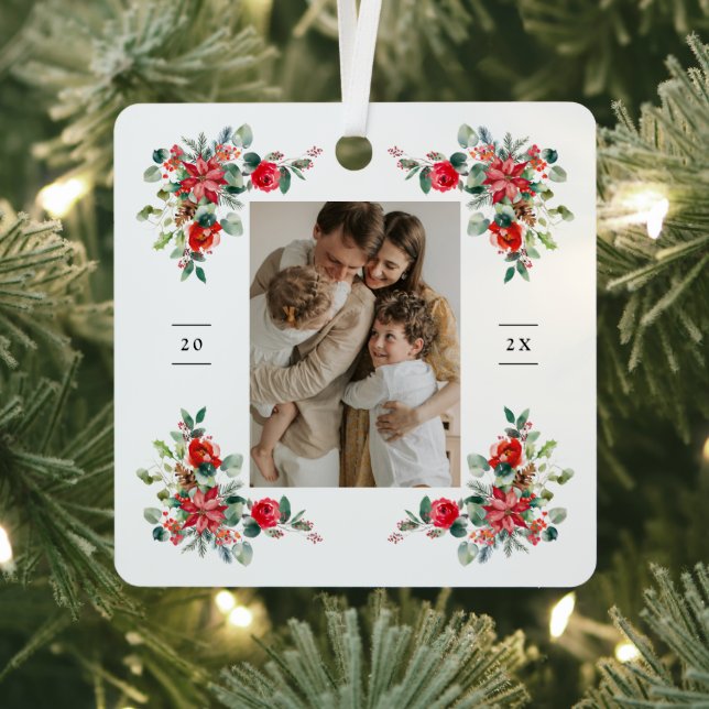 Red Winter Florals Foto Ornament Aus Metall (InSitu)