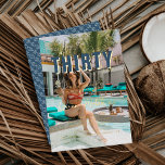 Rede dreißig mit mir | 30. Geburtstag Party Foto Folieneinladung<br><div class="desc">Moderne Geburtstagsfeierlichkeiten mit kühlem Gold- und blauen Typografie-Overlay mit Ihrem LieblingsFoto. Kann für jedes Alter und jede Farbe angepasst werden. Wunderbar, spielerisch und süß! Genießen Sie eine delikate sommerliche Farbpalette, die mit Süßspeisen inspirierte Farbtöne mit einer eleganten Touch verbindet. Das spielerische Set dieser Palette erinnert an die Konfektionen aus Baumwolle...</div>