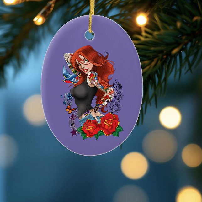 Redhead Frau Tattoos Keramik Ornament (Von Creator hochgeladen)