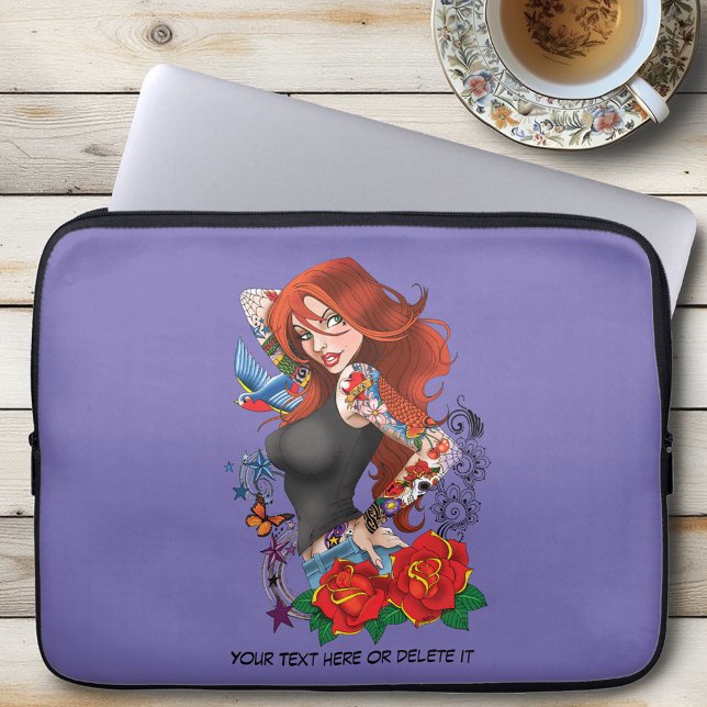 Redhead Frau Tattoos Laptopschutzhülle (Von Creator hochgeladen)