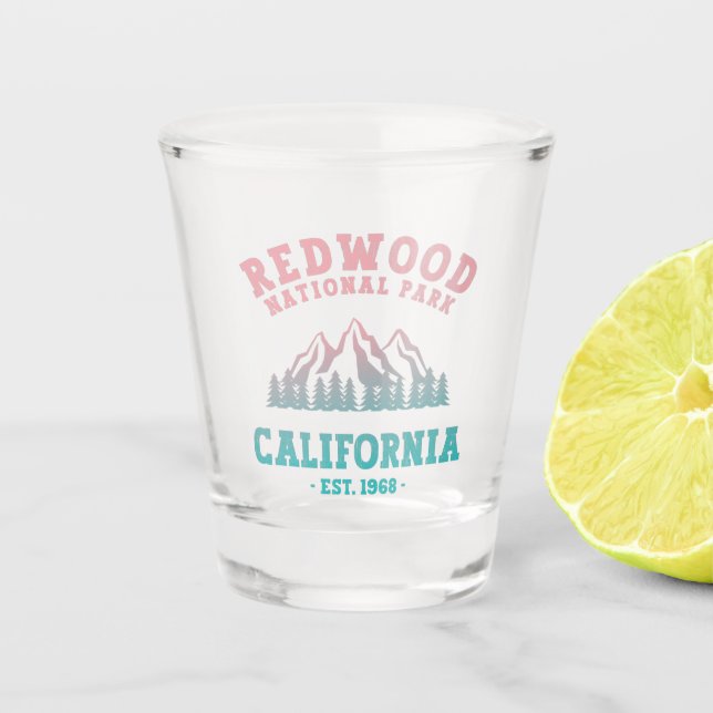 Redwood Nationalpark California Gradient Schnapsglas (Vorderseite)