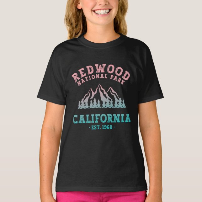 Redwood Nationalpark California Gradient T-Shirt (Vorderseite)