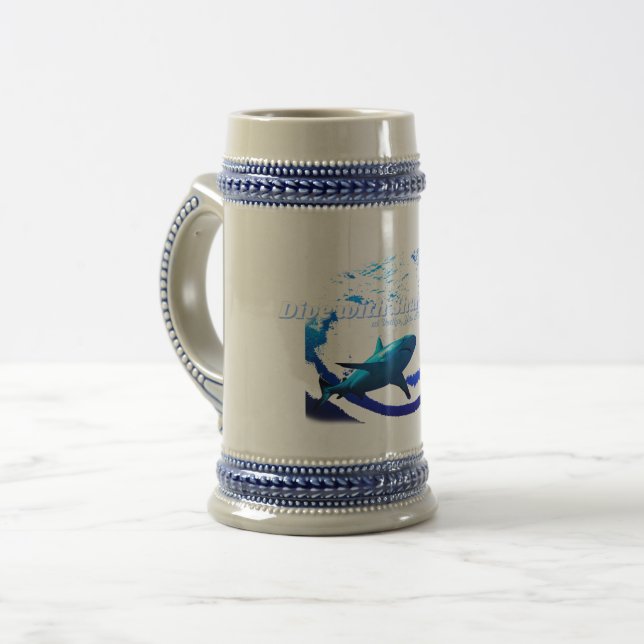 Reef Shark Silhouette Bierglas (Vorderseite Links)