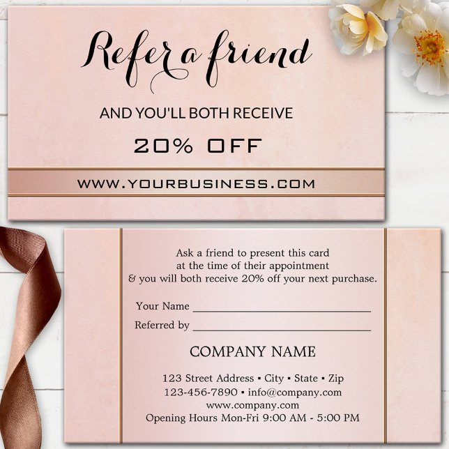 Référencement Carte de recommandation Blush Rose Gold (Elegant referral business card featuring a blush pink and rose gold artistic design)