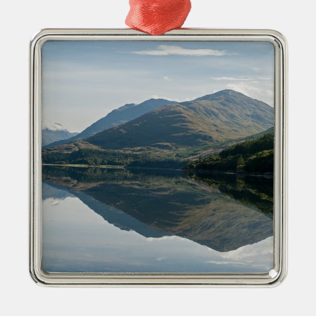 Reflections of mountains in Loch Creran - Scotland Ornament Aus Metall (Vorne)