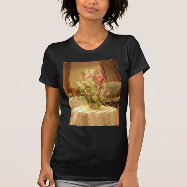 Reflektierte Blütenkunst T-Shirt (Vorderseite)