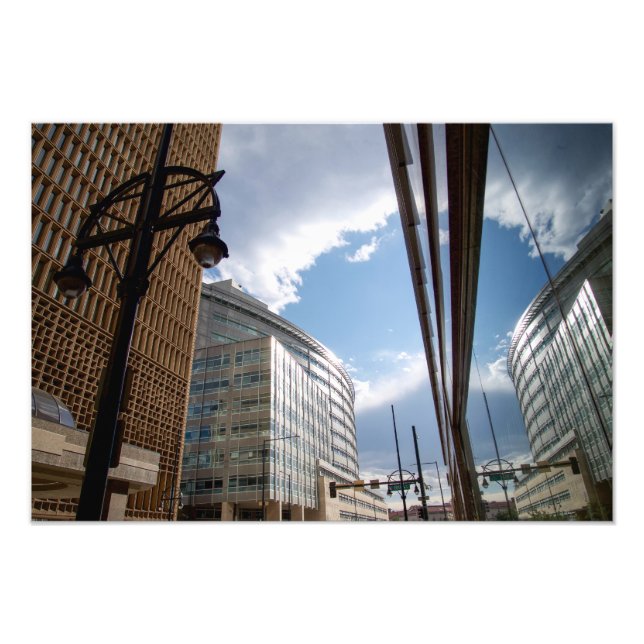 Reflektion im Stadtzentrum Fotodruck (Vorne)