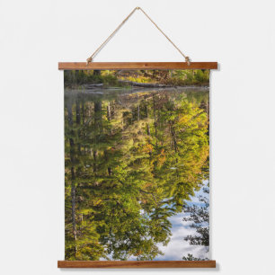 Reflektionen im Rotadlersee   Weiße Berge Wandteppich Mit Holzrahmen