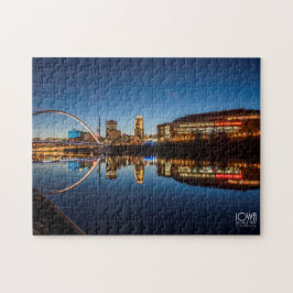 Reflektionen von Downtown Des Moines, Iowa