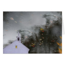 Reflexionen einer Kapelle im Herbst-Licht