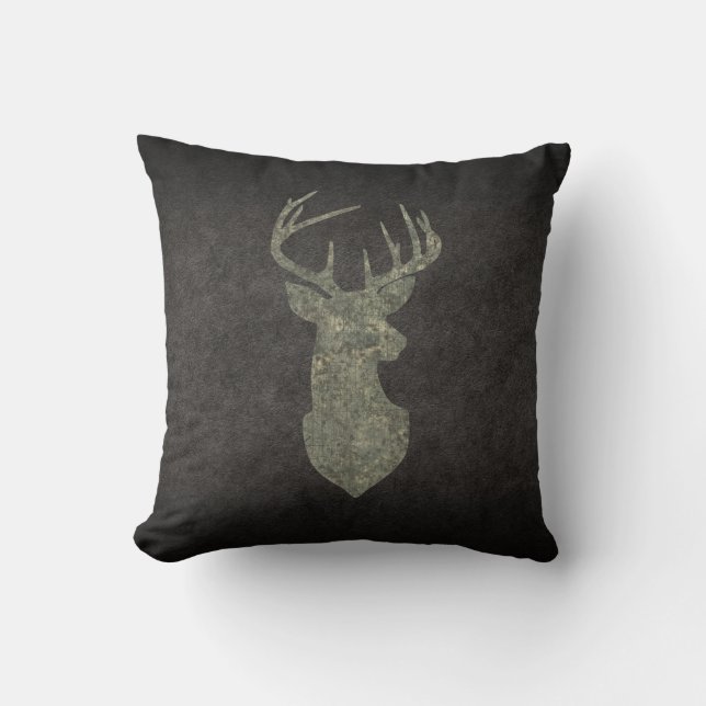 Regal Buck Trophy Deer Silhouette in Camouflage Kissen (Vorderseite)