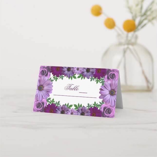 Regal Lila Floral Wedding Platzkarte (Vorderseite)