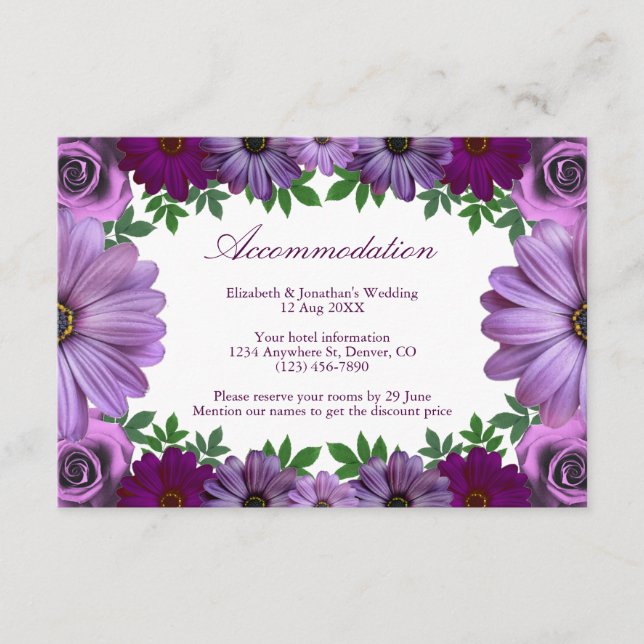 Regal Lila Floral Wedding Unterkunft Begleitkarte (Vorderseite)