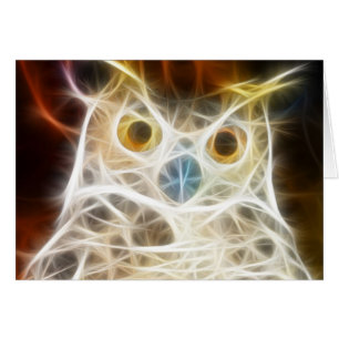 Regard puissant de hibou