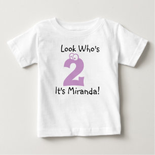 Regardez qui est 2 Tshirt d'anniversaire personnal