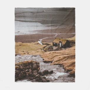 REGEL DER DRITTE FOTOGRAFIE DES HAUS AUF DEM BERG FLEECEDECKE