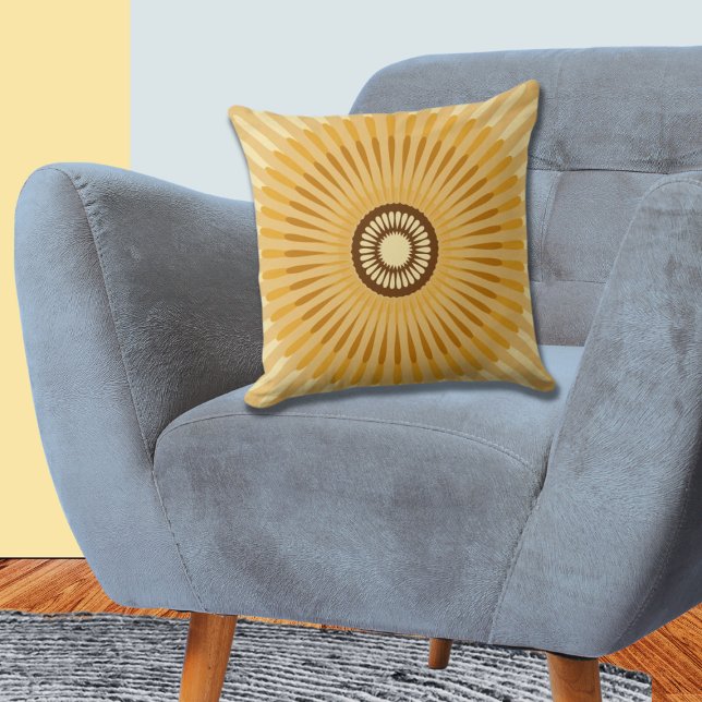 Regelmäßig zentrierte Gelbe Star-Blume Kissen (Regular Centered Yellow Star Flower Throw Pillow)
