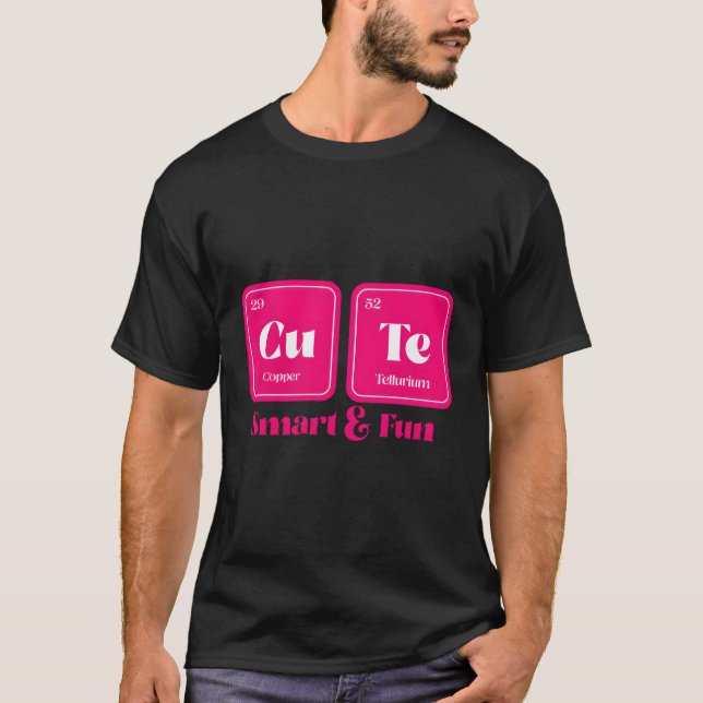 Regelmäßige wissenschaftliche Tabellen-m-Spaß T-Shirt (Vorderseite)