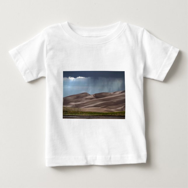 Regen auf den großen Sanddünen Baby T-shirt (Vorderseite)
