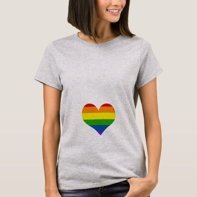 Regenbogen-Baby-Herz-Mutterschafts-Shirt T-Shirt (Vorderseite)