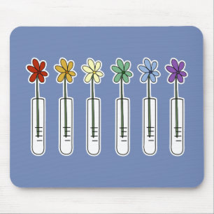Regenbogen-Blume und Becher-Wissenschaftler Mousepad