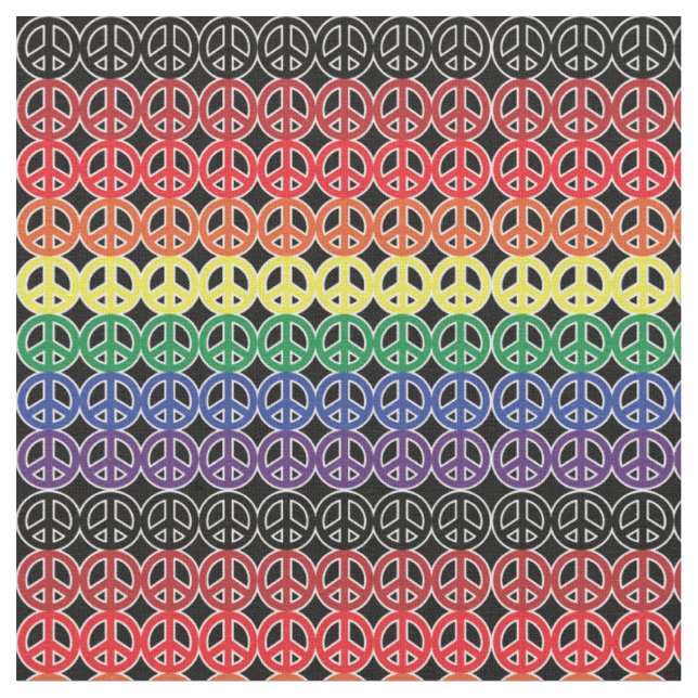 Regenbogen-Friedenszeichen auf Schwarzem Stoff (Nahaufnahme)