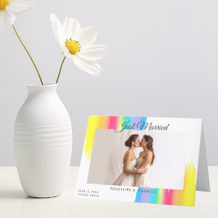 Regenbogen-Hochzeitsfoto Modernes Frisch-verheirat Ankündigung