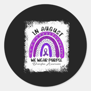 Regenbogen im August Wir tragen Lila Überdosierung Runder Aufkleber