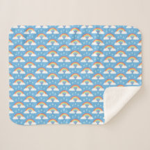 Regenbogen Regenwolken auf blau