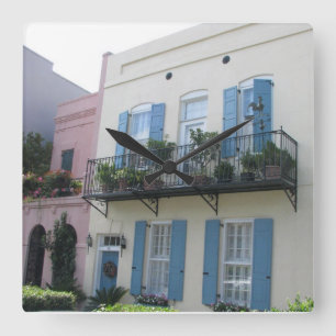 Regenbogen-Reihen-Häuser, Charleston Sc-Uhr Quadratische Wanduhr