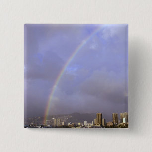 Regenbogen über Honolulu, Hawaii, USA Button