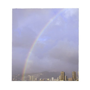 Regenbogen über Honolulu, Hawaii, USA Notizblock