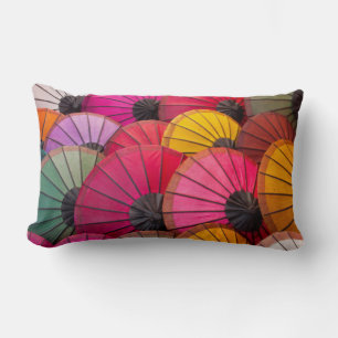 Regenbogen Umbrellas Lendenkissen