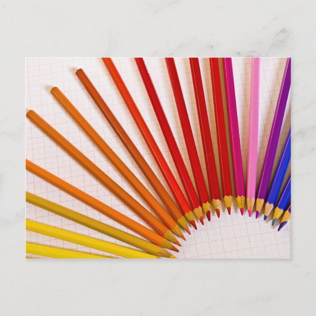 Regenbogen-Zeichenstifte Postkarte (Vorderseite)