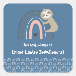 Regenbogenschlupfmaus Mädchen Dieses Buch gehört z Quadratischer Aufkleber