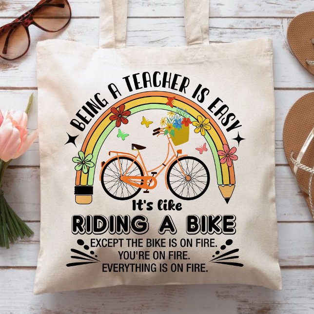 Regenbogenstift-Lehrerin Wertschätzung, lustiger L Tragetasche (Being A Teacher is Easy, It's Like Riding A Bike tote bag, personalized teacher tote bag, teacher )