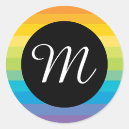 Regenbogenstreifen mit schwarzem Kreis M Monogramm Runder Aufkleber