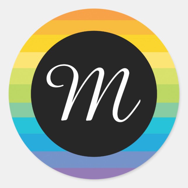 Regenbogenstreifen mit schwarzem Kreis M Monogramm Runder Aufkleber (Vorderseite)