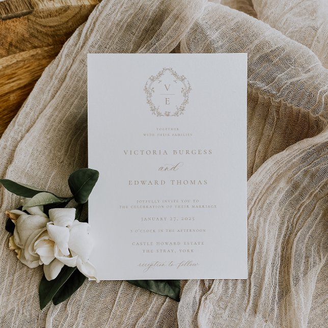 Regency Era Wappen Beige Monogram Wedding Einladung (Von Creator hochgeladen)