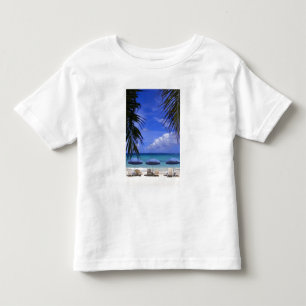 Regenschirme am Strand, St. Maarten, Karibik Kleinkind T-shirt