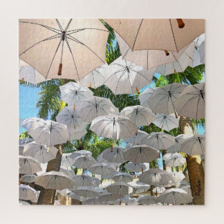 Regenschirme regnen Puzzlespiel mit 676 Stücken