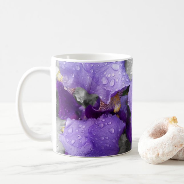 Regentropfen an Iris Kaffeetasse (Mit Donut)