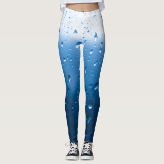 Regentropfen auf einem Fenster Leggings