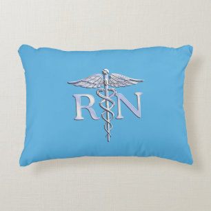 Registrierte Krankenschwester RN Caduceus auf Baby Zierkissen