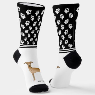 Rehfarbener Italienisches Windspiel mit Namen und Socken