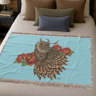 Reich verzierte braune dekorative Eule rote Rosen Decke